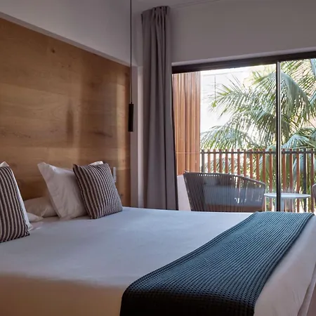 Hotel Gaviotas & 4*